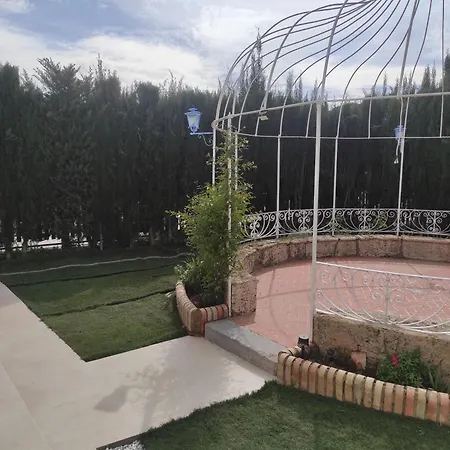 Silvana Campo Y Ciudad Holiday home *